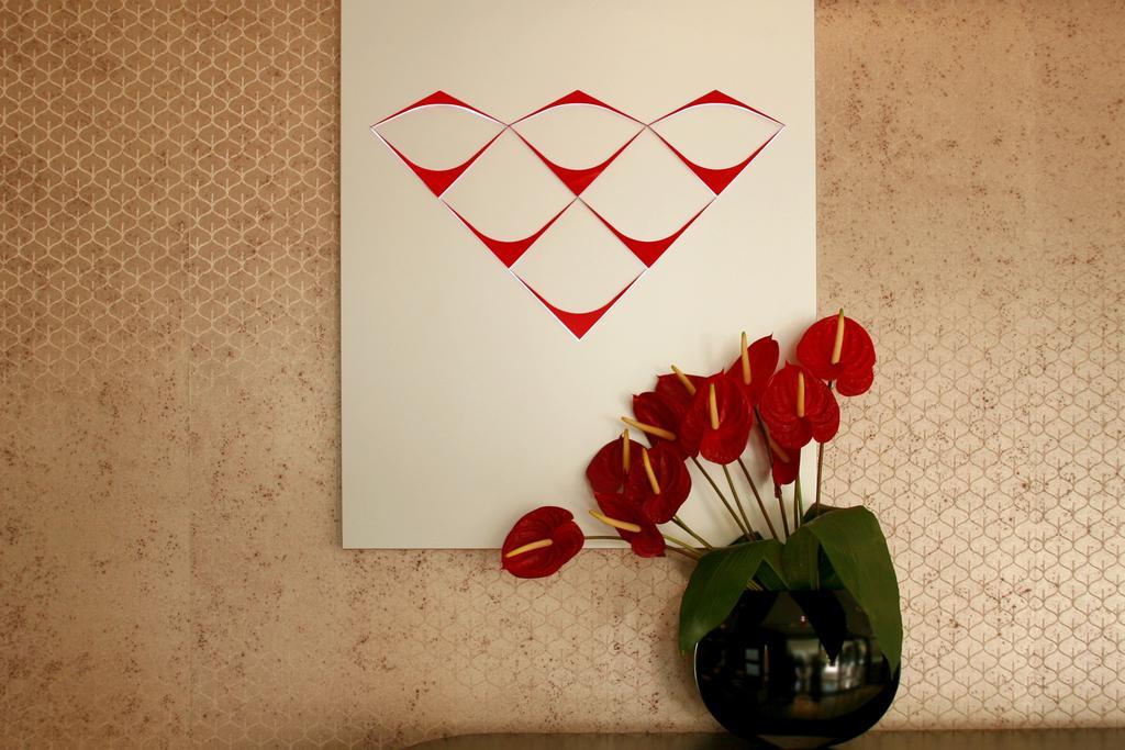 Residence Diamanterosso Терни Екстериор снимка