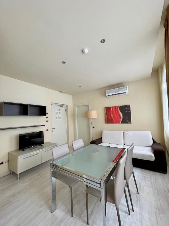 Residence Diamanterosso Терни Екстериор снимка