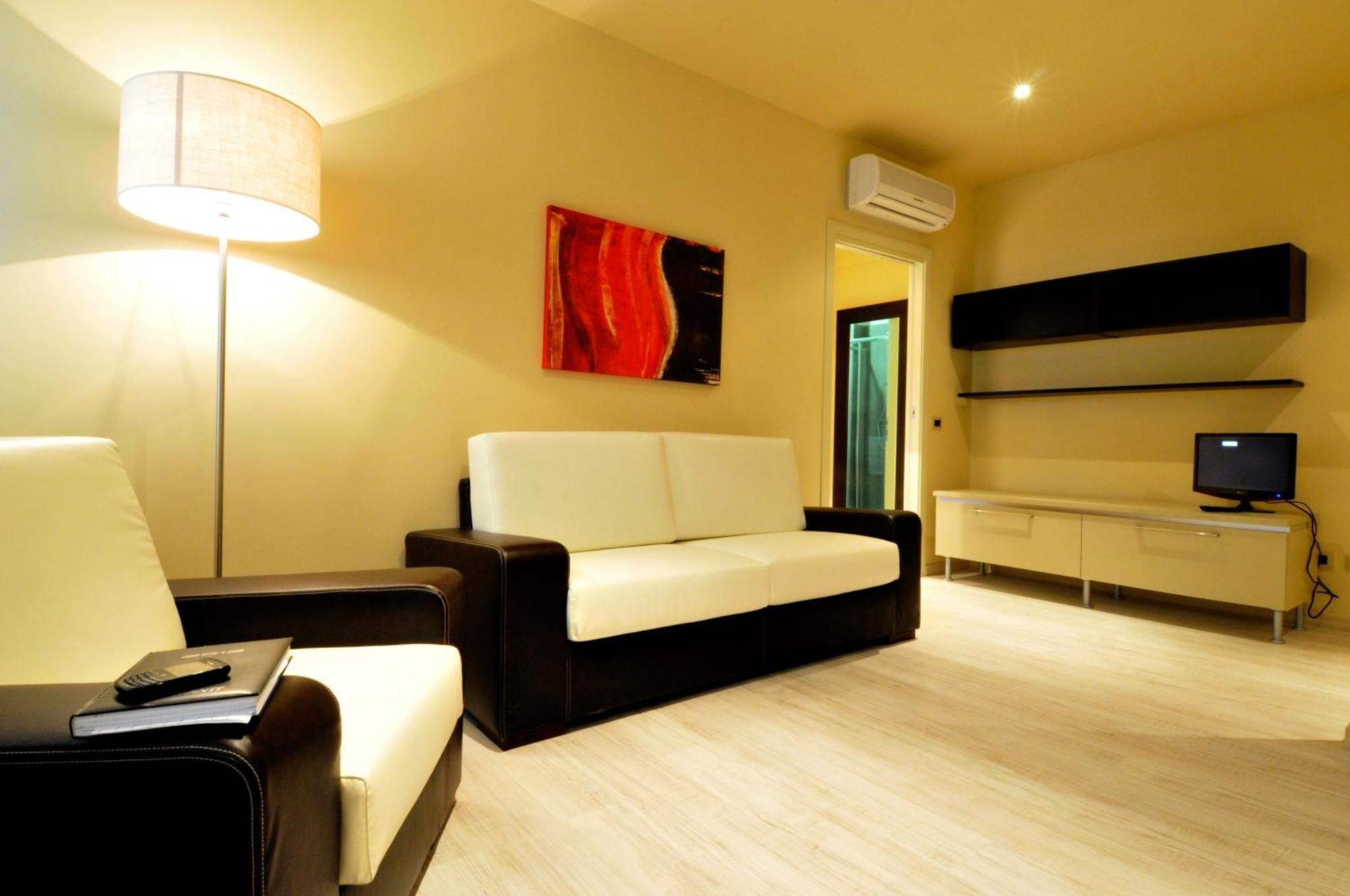 Residence Diamanterosso Терни Екстериор снимка