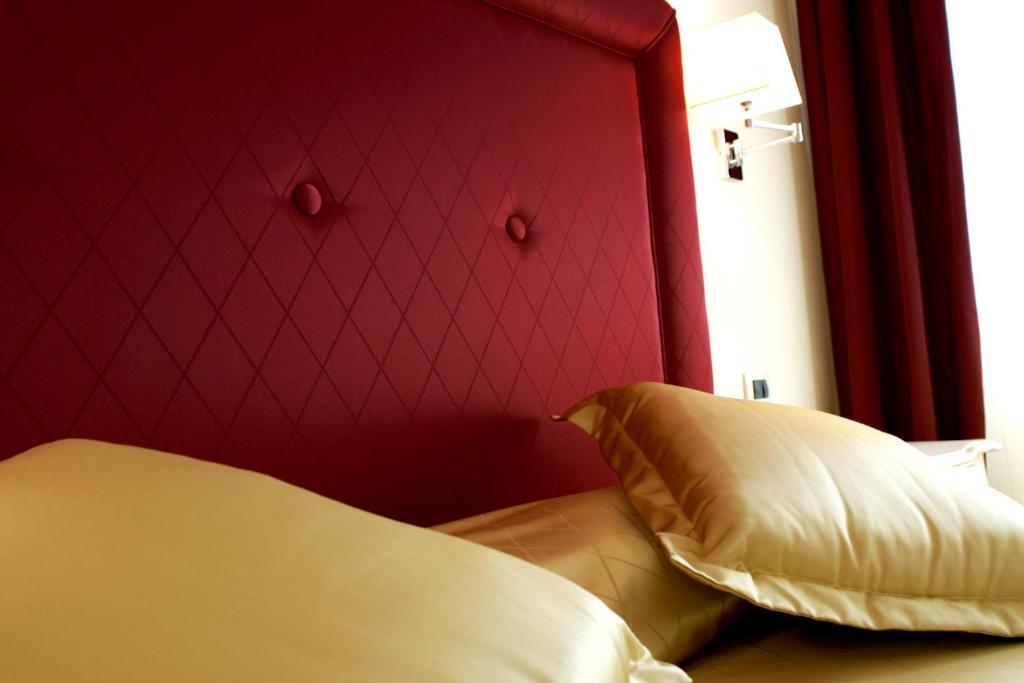 Residence Diamanterosso Терни Стая снимка