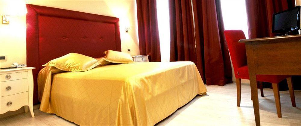 Residence Diamanterosso Терни Екстериор снимка